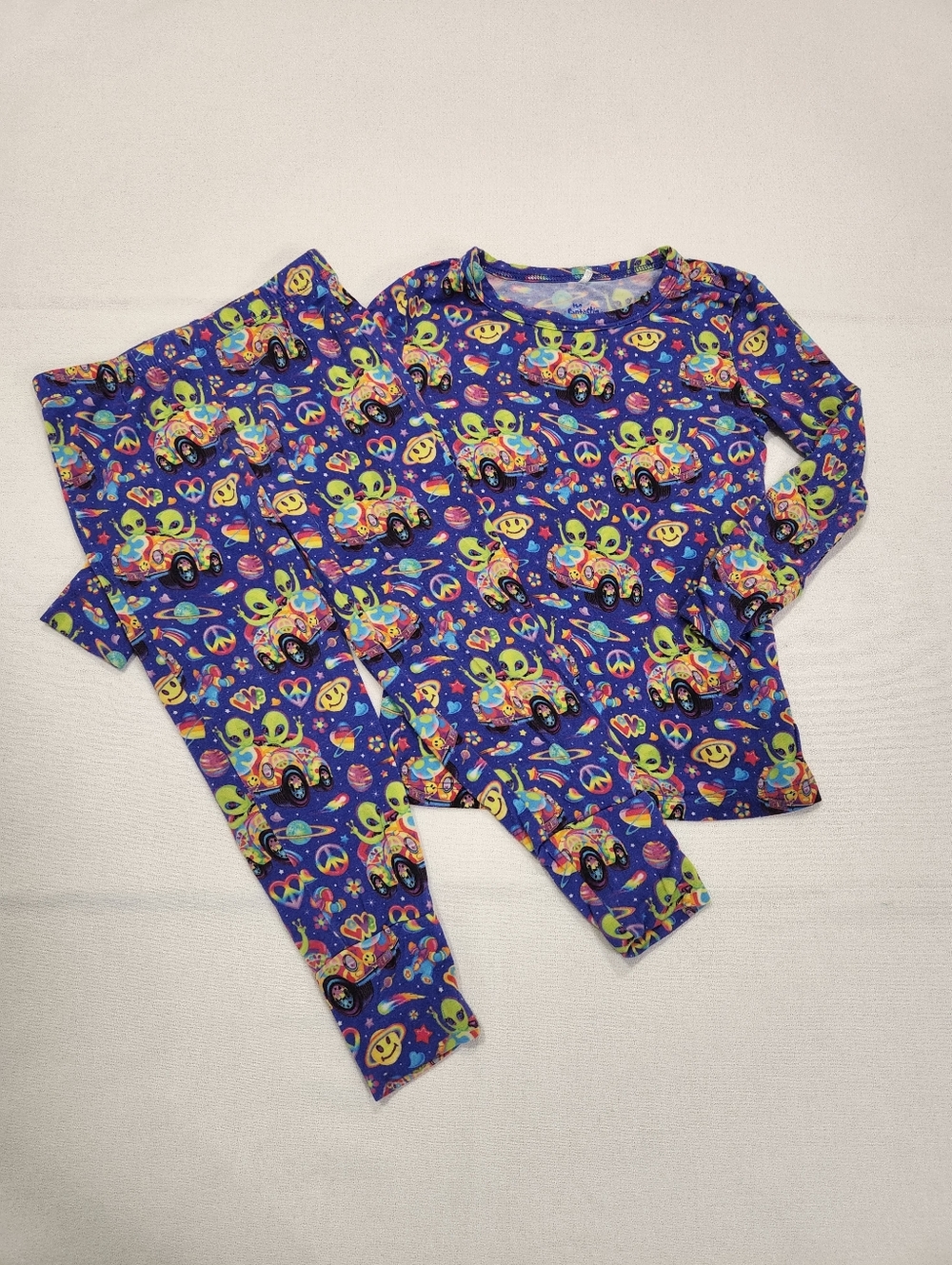 Posh Peanut Lisa Frank Zoomer & Zorbit Alien Pajama Set Size 2T